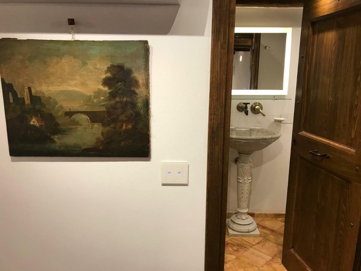 La Casa Dei Marmi Apartment Rome Bagian luar foto